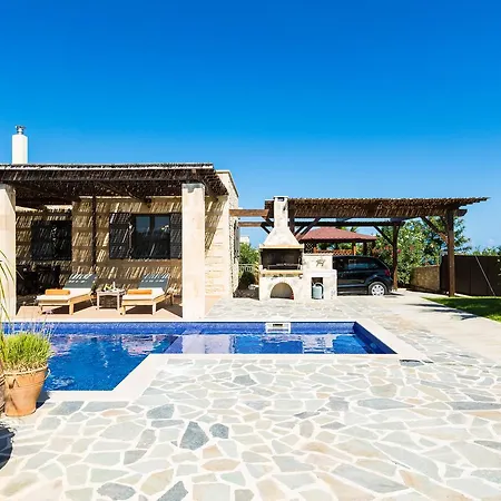 Jacopo Villa, Untamed Beauty, By Thinkvilla Villa *